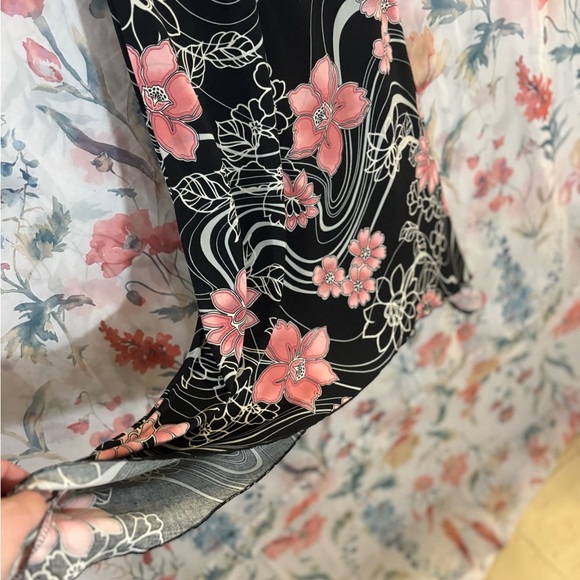 Vintage Black and Pink Sleeveless V-Neck Sheath Dress - Picture 4 of 9